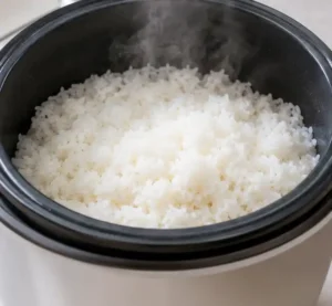 طرز تهیه برنج سوشی- پختن برنج
